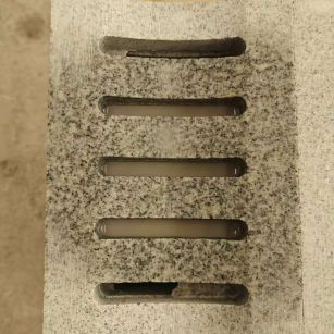 天水 芝麻白拉丝面花岗岩U型开槽排水槽