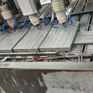 天水 芝麻白花岗岩荔枝面盲道雕刻