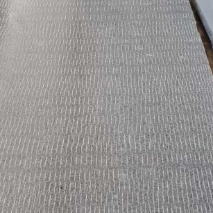 天水 芝麻灰花岗岩斧剁面，刀斩面