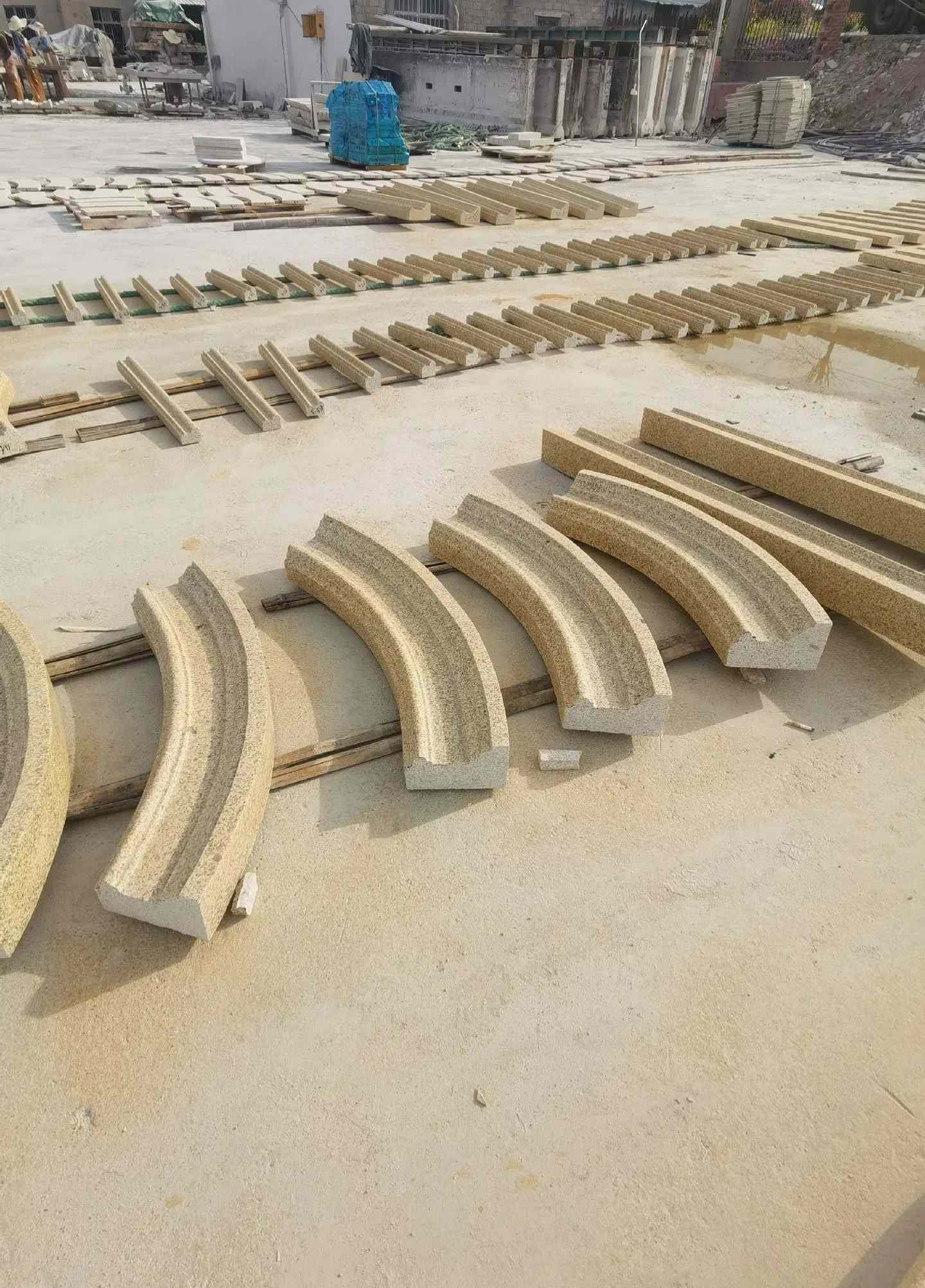 天水 黄金麻花岗岩别墅线条