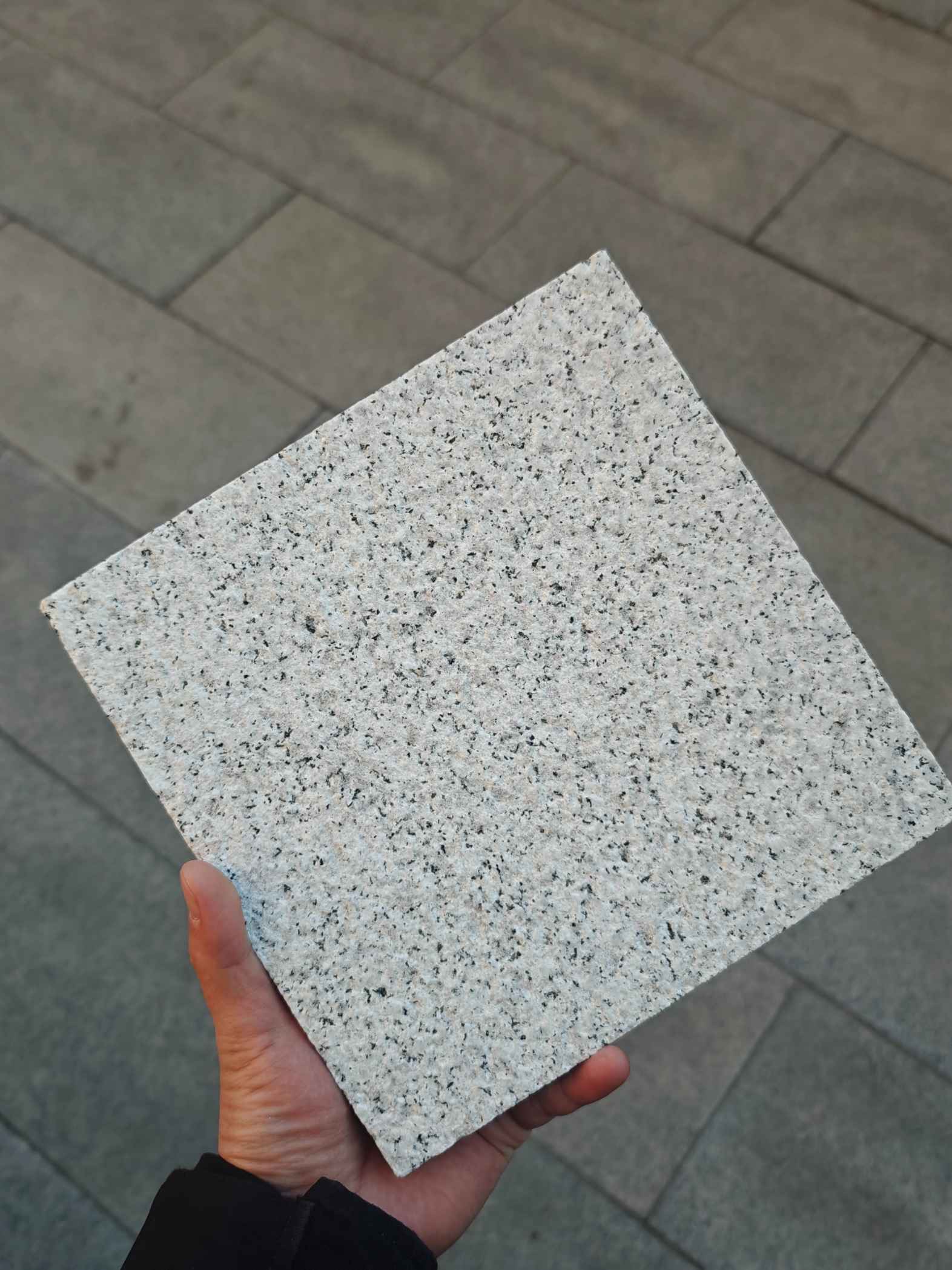 天水 白麻荔枝面花岗岩石材