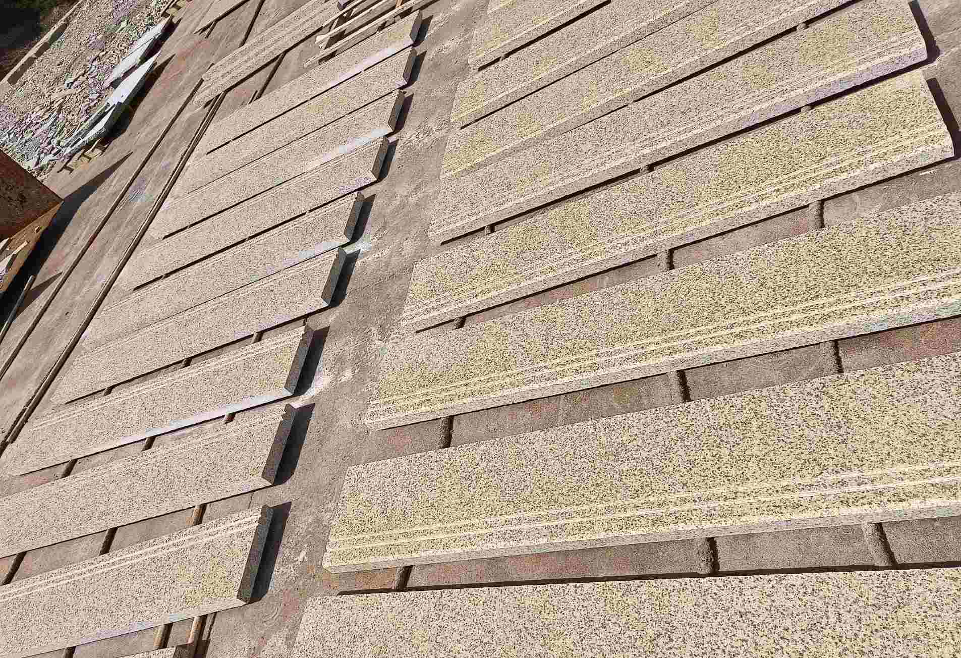 天水 黄金麻花岗岩光面楼梯踏步